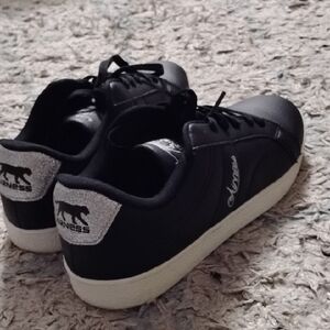 Black Women's Sneakers